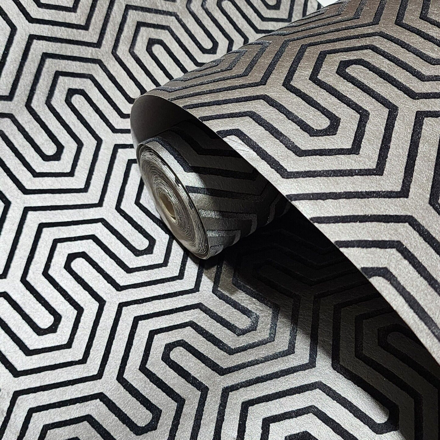 Flocked Metallic Labyrinth