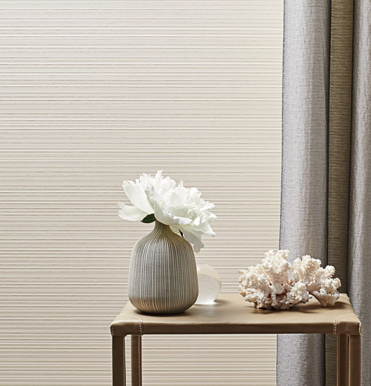 Romo: Iroko Zirconium Lustro